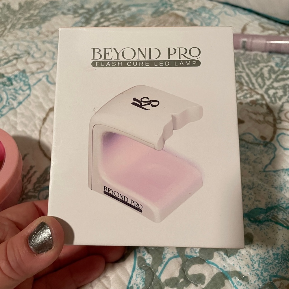 Kiara Sky - Beyond Pro Cure Lamp